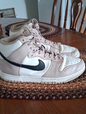 Nike High-Top Sneakers in Cream, Tan & Black Womans Sz. 9